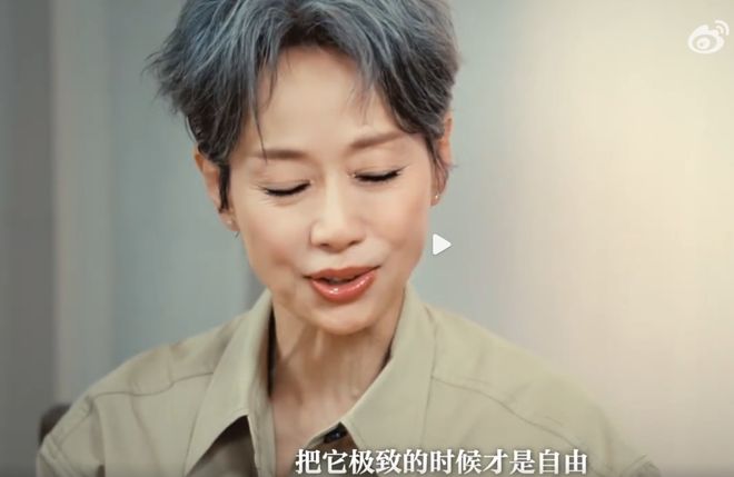 乘风2025：62岁依然活跃在唱跳舞台的叶童治愈着我们的年龄焦虑(图14)