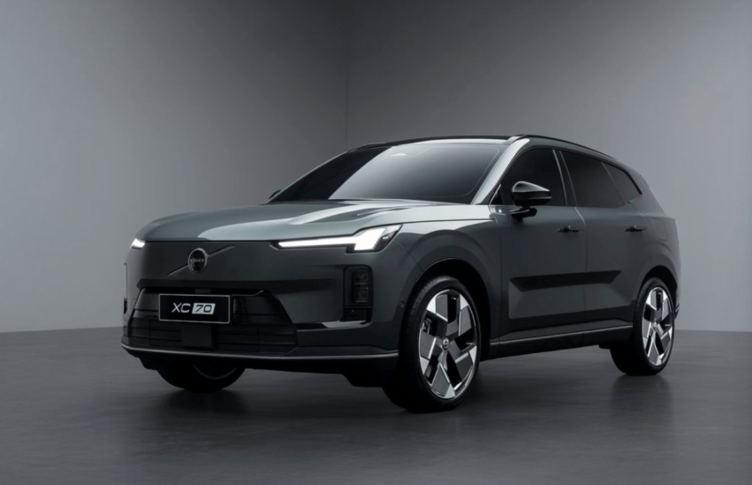 沃尔沃全新XC70：豪华超混的巅峰之作(图1)