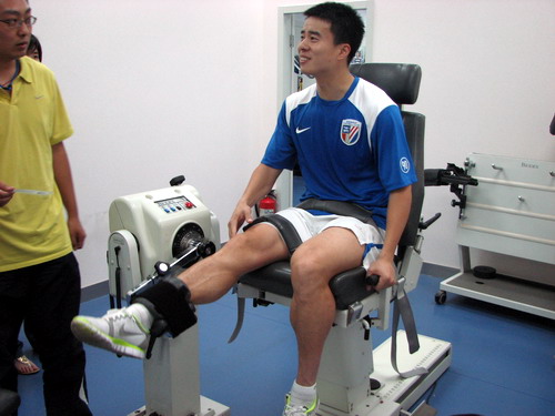 罗纳尔多情人节退役15年后再忆他的重生(图1)