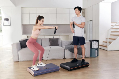 除了那双顶级跑鞋丰配友最看重的是这套“零压SPA装备”(图1)