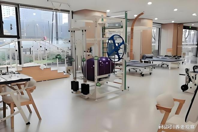 浦东公立收费一览：东海老年护理院5000元医养简介-养老院地址(图9)